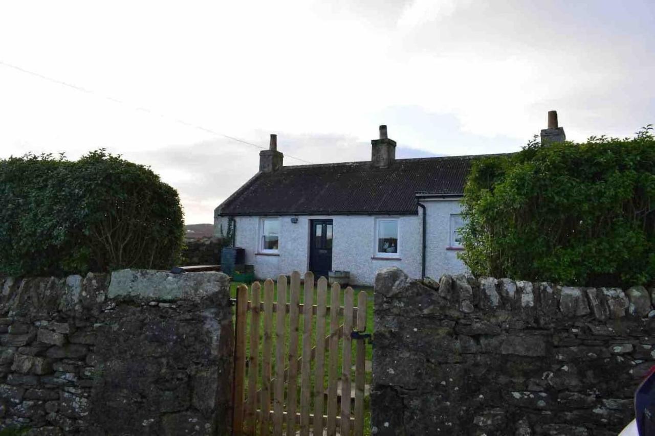 Quaint And Quirky Former Crofters Cottage In Port Ellen Eksteriør billede