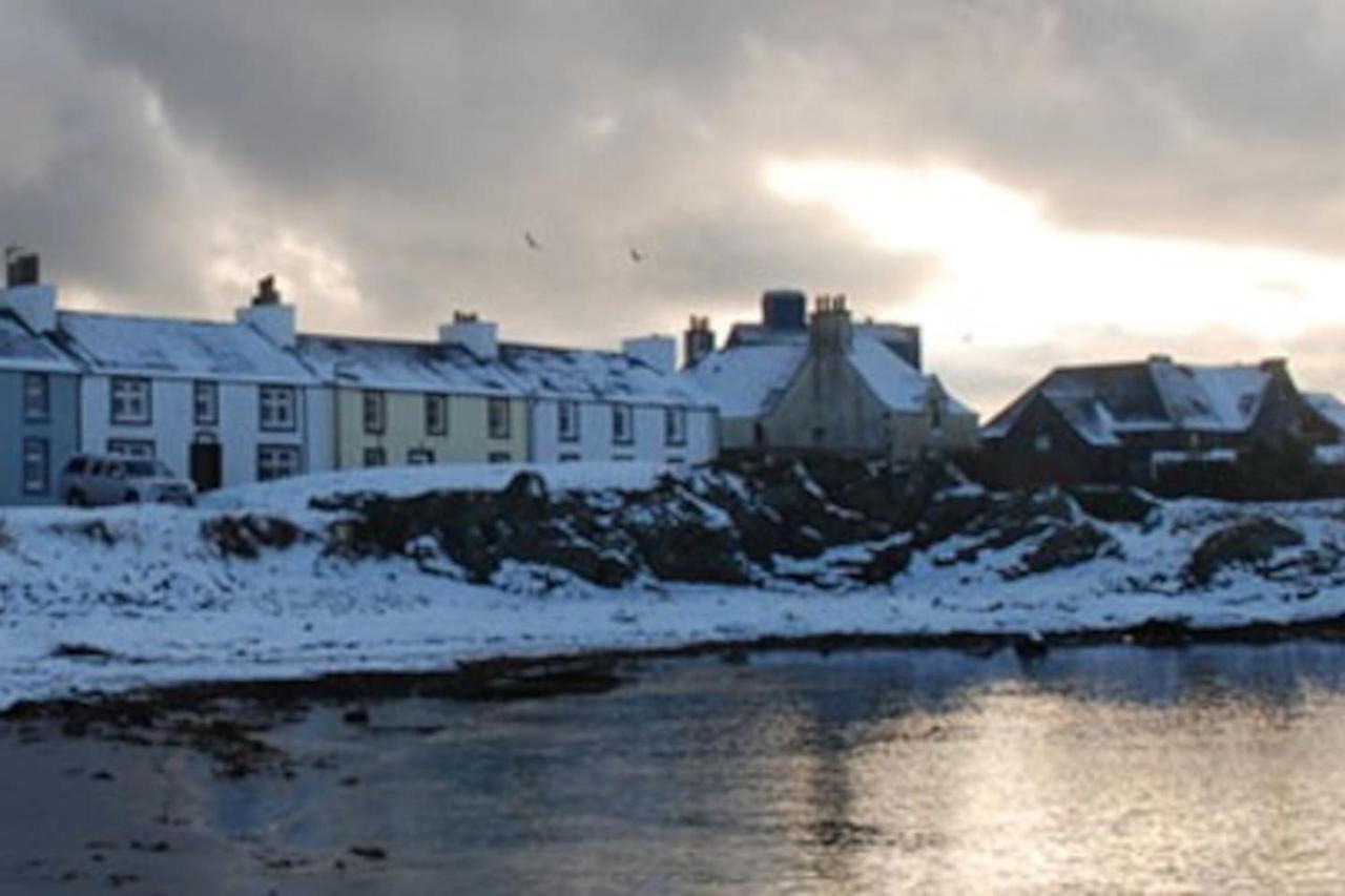 Quaint And Quirky Former Crofters Cottage In Port Ellen Eksteriør billede